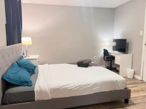 Elsichy Stay Cozy Home - Sleeps 10- Near West Edmonton Mall